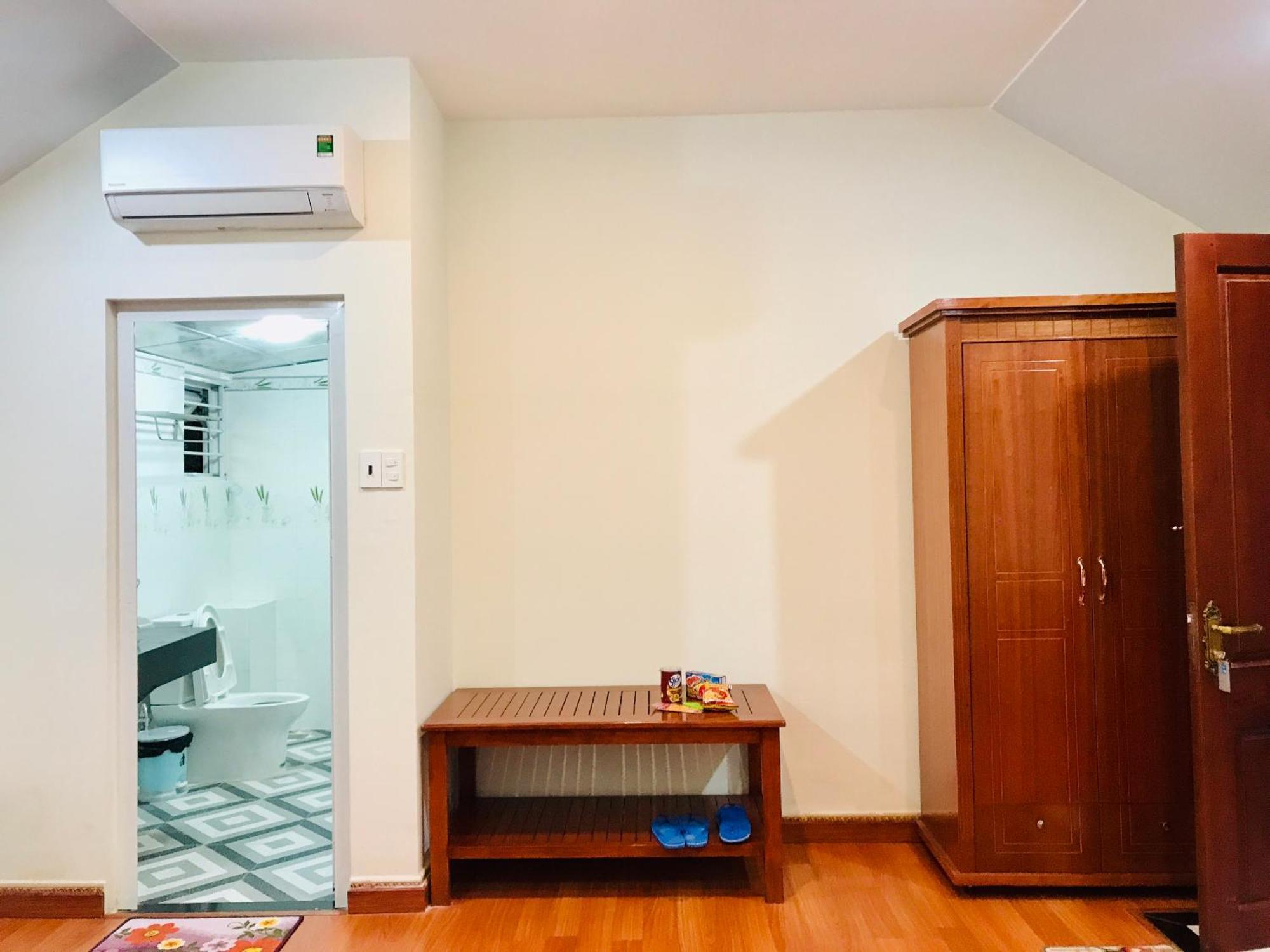 Khach San Hung Viet Hotel Tỉnh Kontum Exterior foto